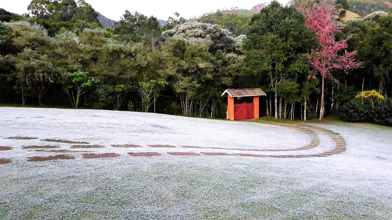 Chale Recanto Do Sossego Goncalves Exterior photo